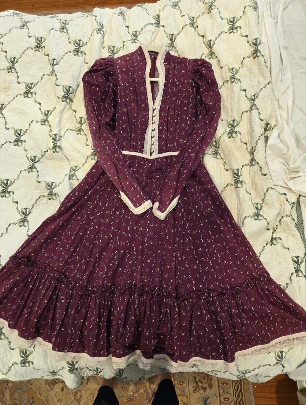Vintage Burgundy Gunne Sax Cottagecore Prairie Dress